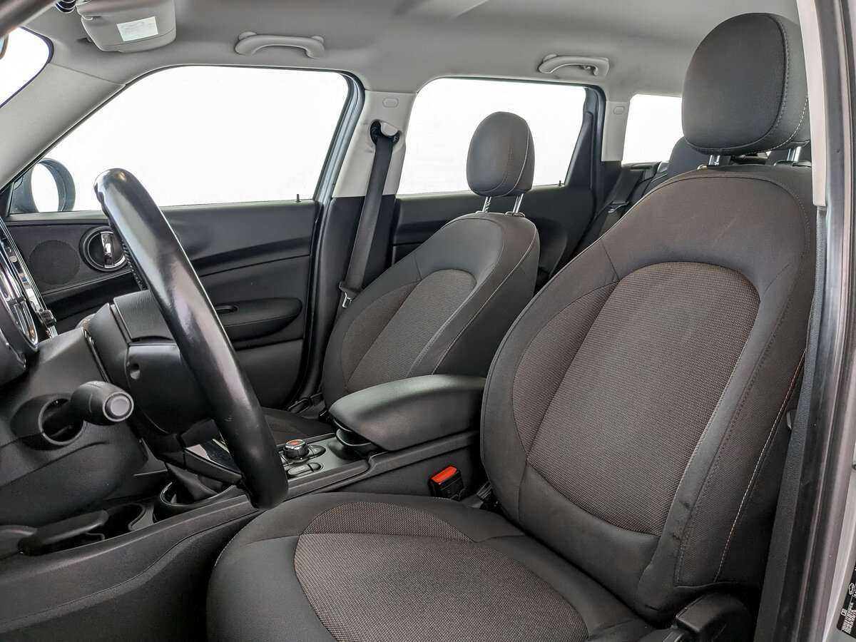 Б/У Мини Клубмэн 2017 года. Фото: #15