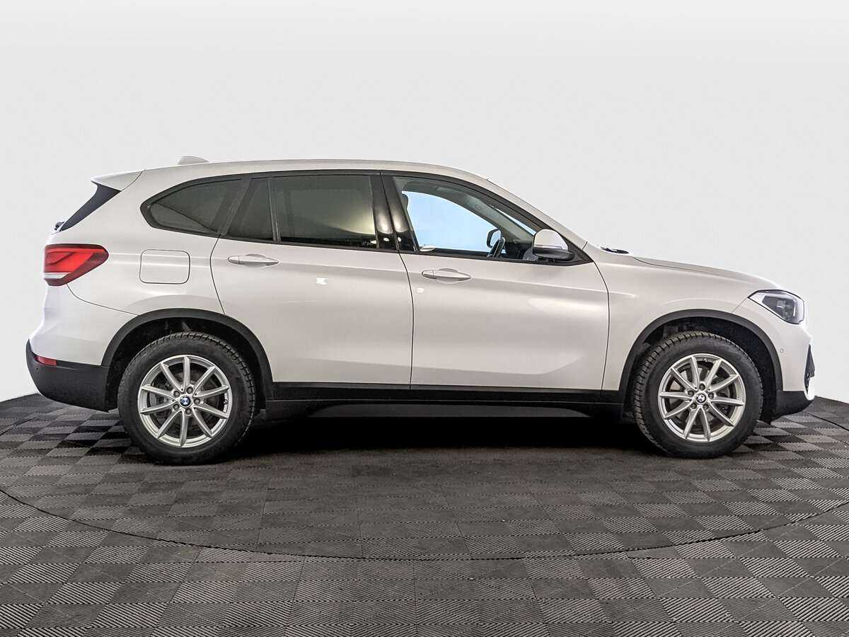BMW X1 2019 года с пробегом. Фото: #3