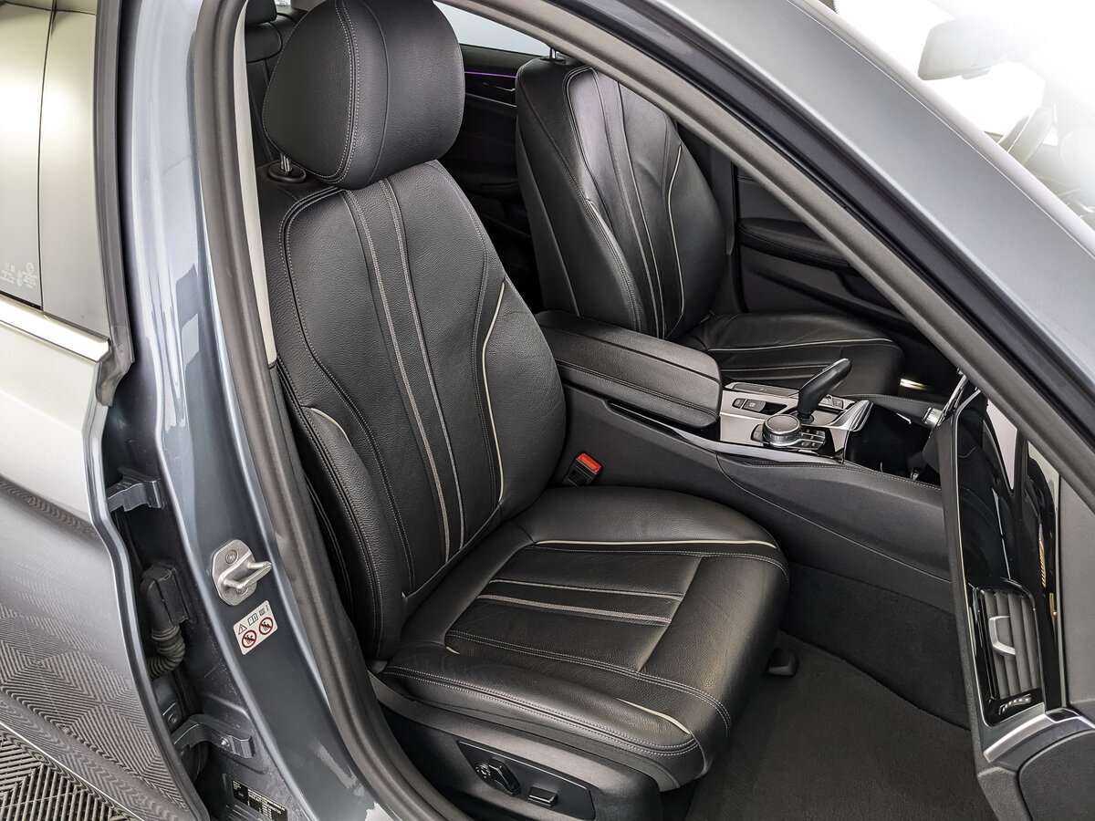 BMW 5 серии 2019 года с пробегом. Фото: #16