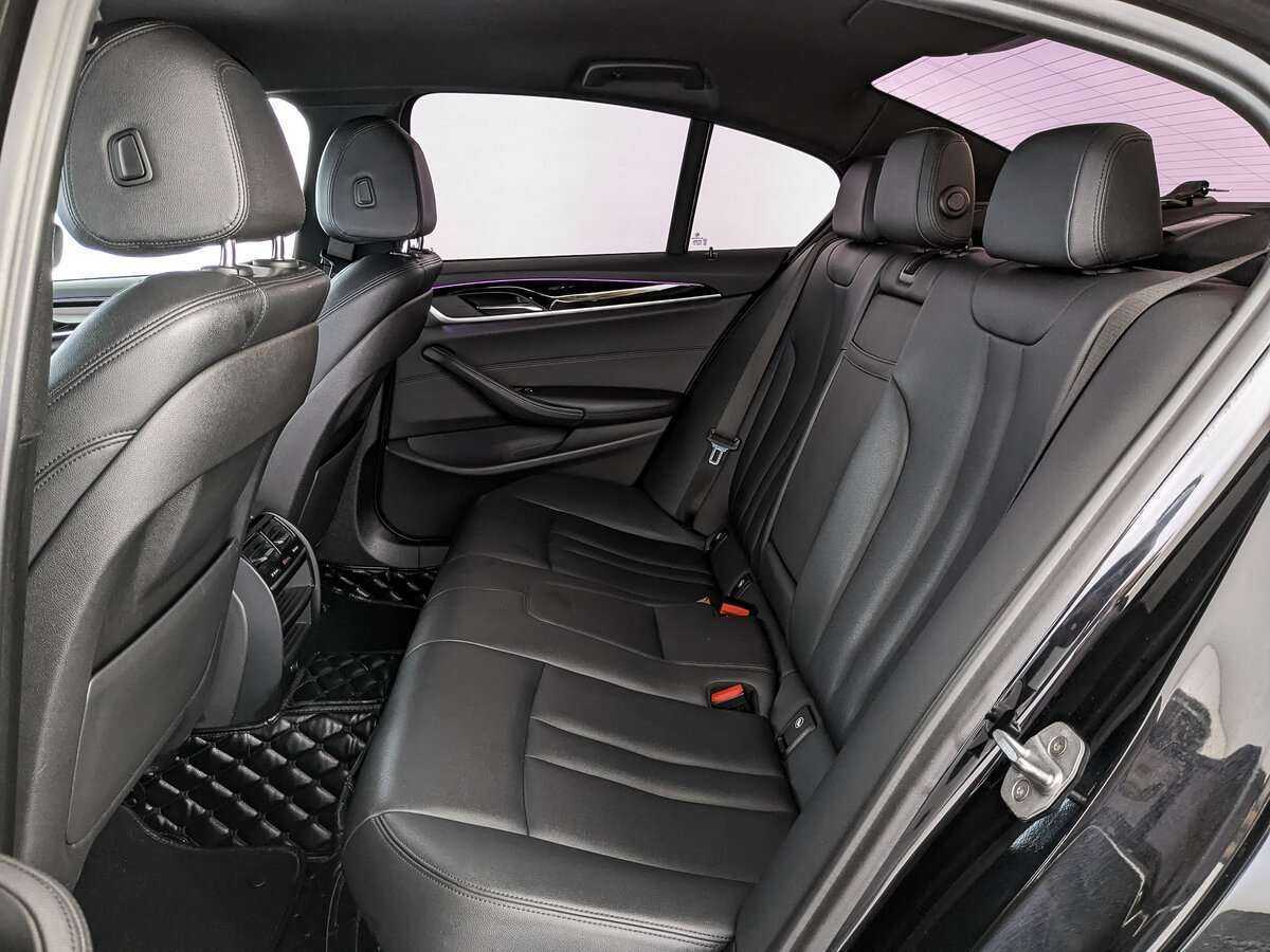 BMW 5 серии 2017 года с пробегом. Фото: #13