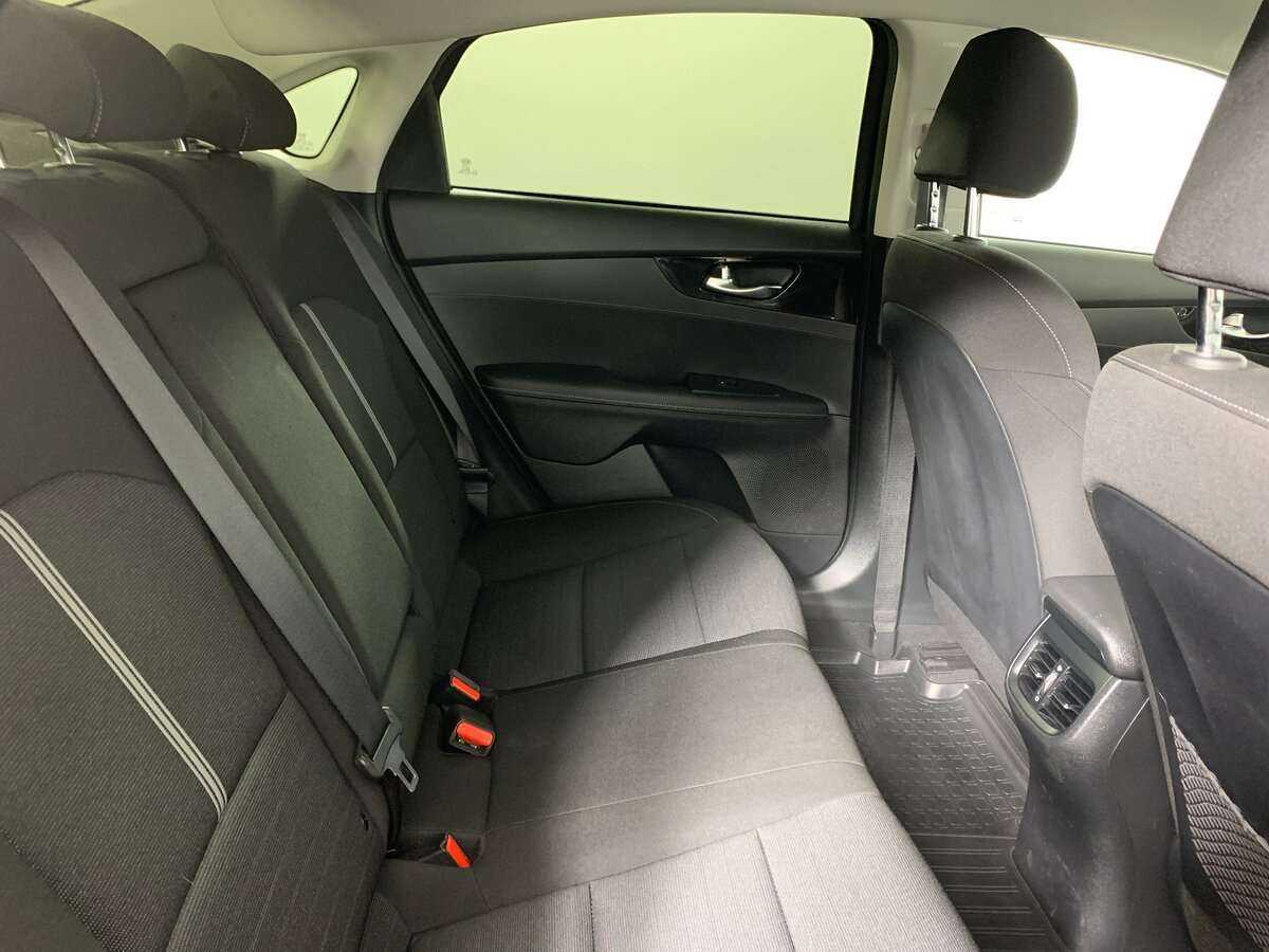 Kia Cerato 2021 года с пробегом. Фото: #14