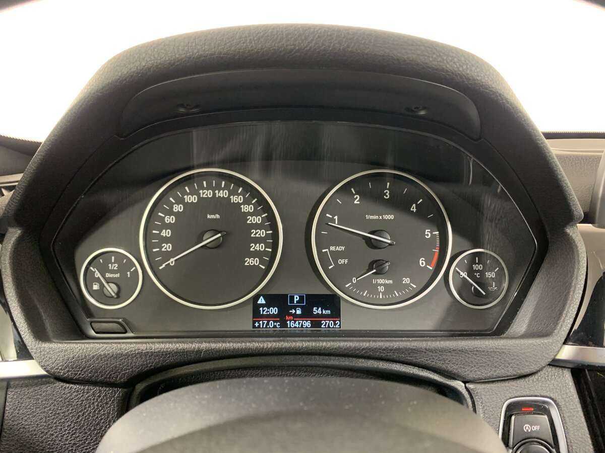 BMW 3 серии 2017 года с пробегом. Фото: #11