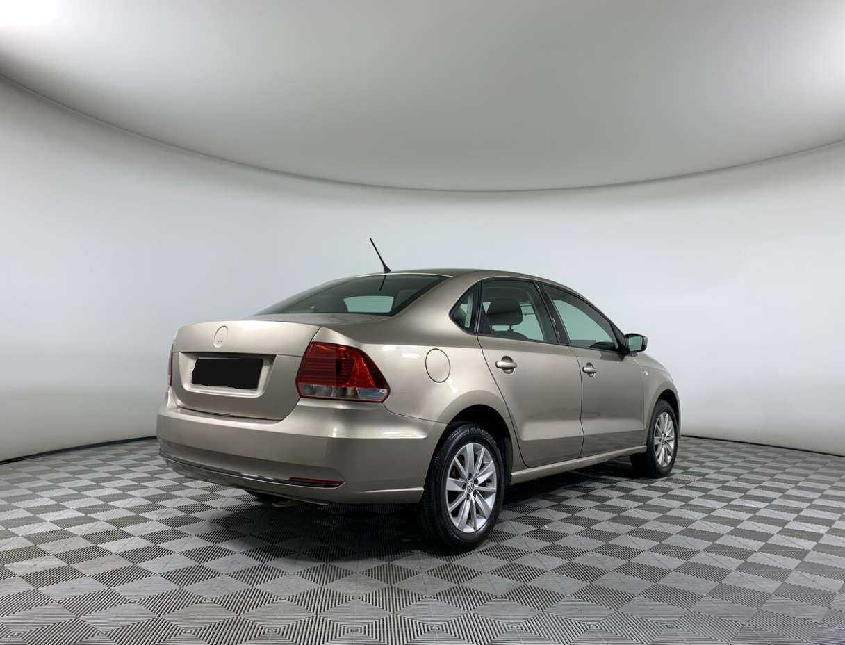 Volkswagen Polo 2015 года с пробегом. Фото: #4