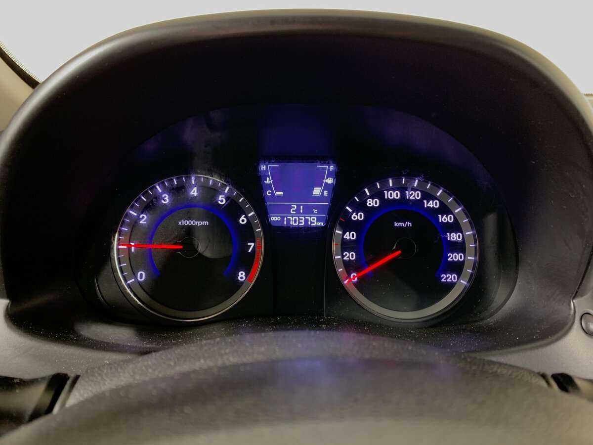 Hyundai Solaris 2012 года с пробегом. Фото: #11