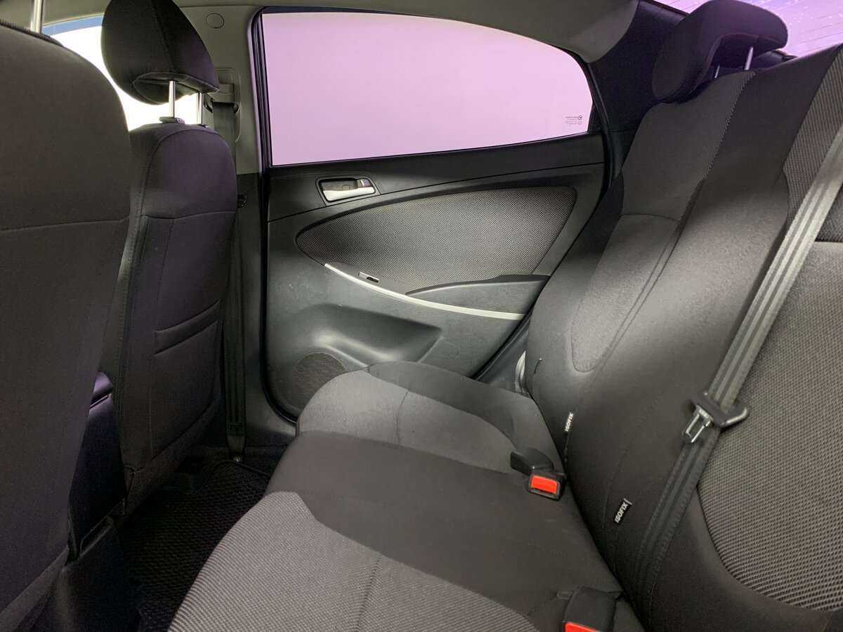 Hyundai Solaris 2012 года с пробегом. Фото: #15