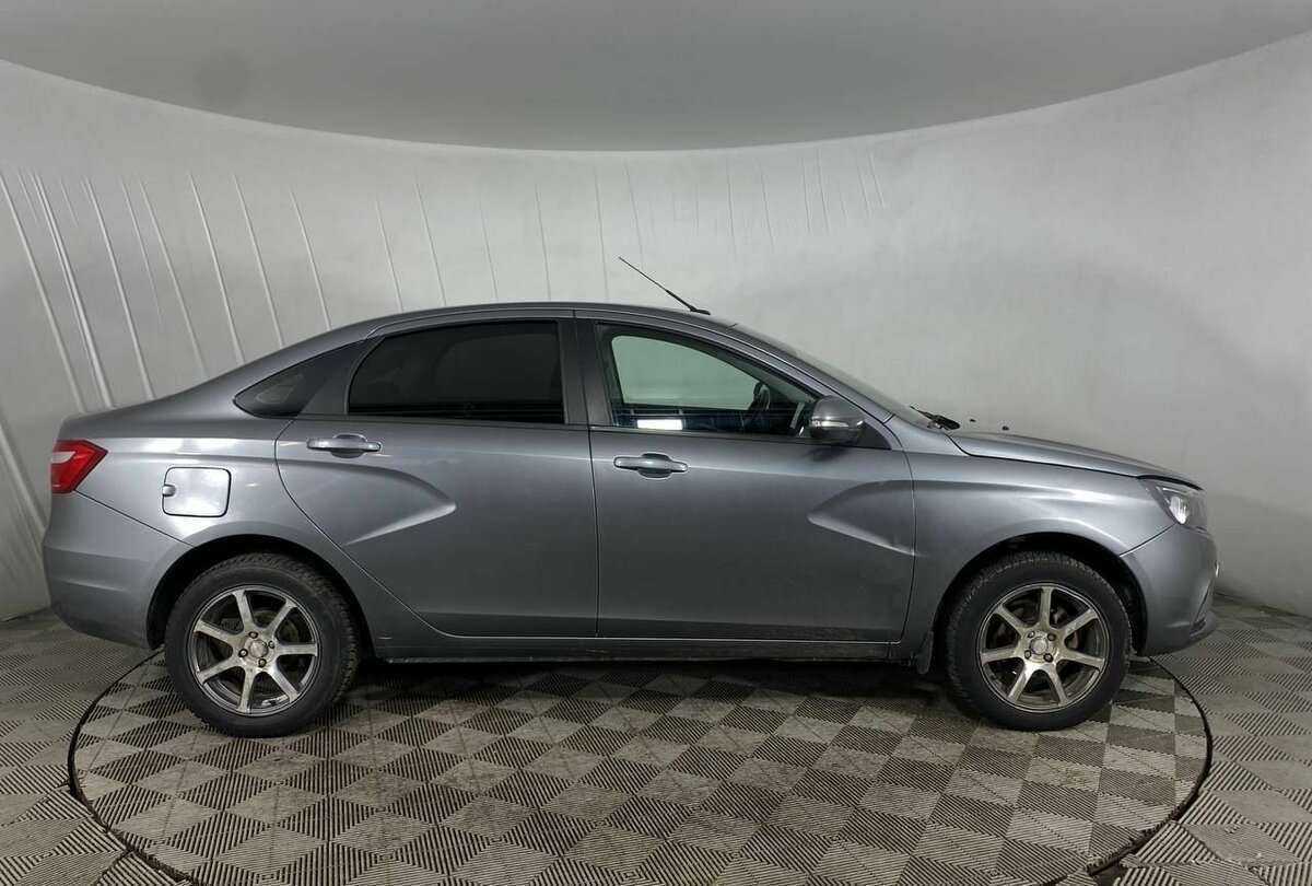 Lada (ВАЗ) Vesta 2017 года с пробегом. Фото: #3