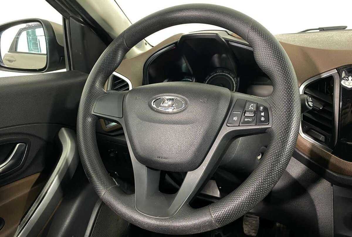 Lada (ВАЗ) XRAY 2017 года с пробегом. Фото: #8