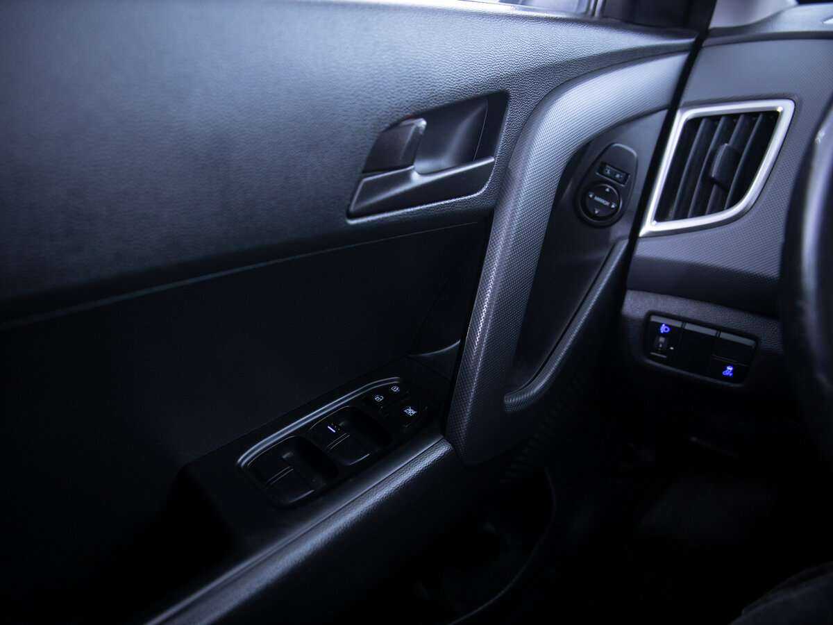 Б/У Хендай Крета 2017 года. Фото: #13