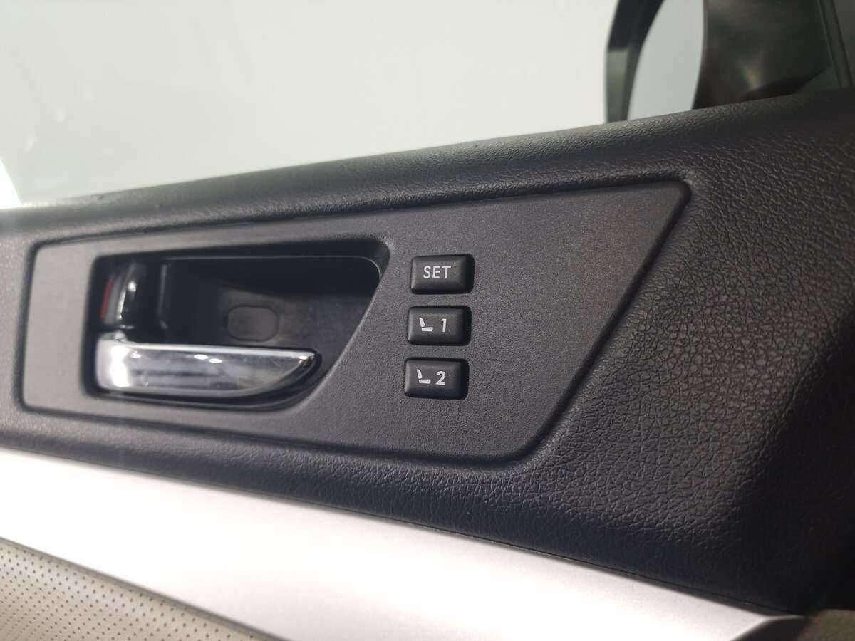Subaru Outback 2014 года с пробегом. Фото: #10