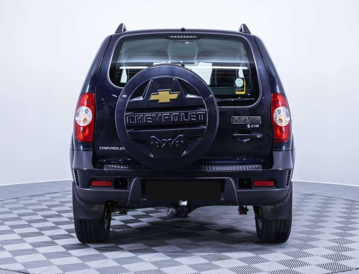 Б/У Шевроле Нива 2015 года. Фото: #3