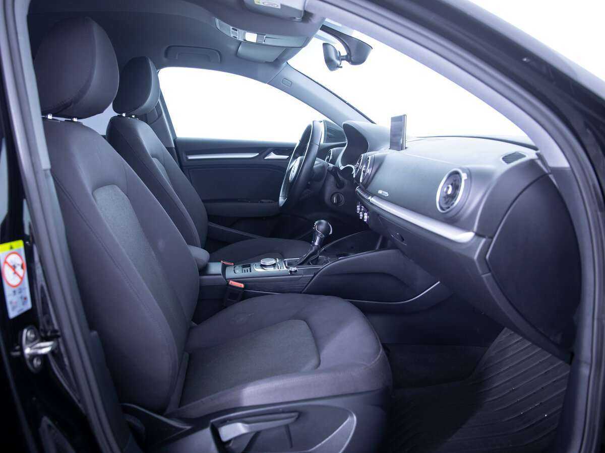 Audi A3 2020 года с пробегом. Фото: #18