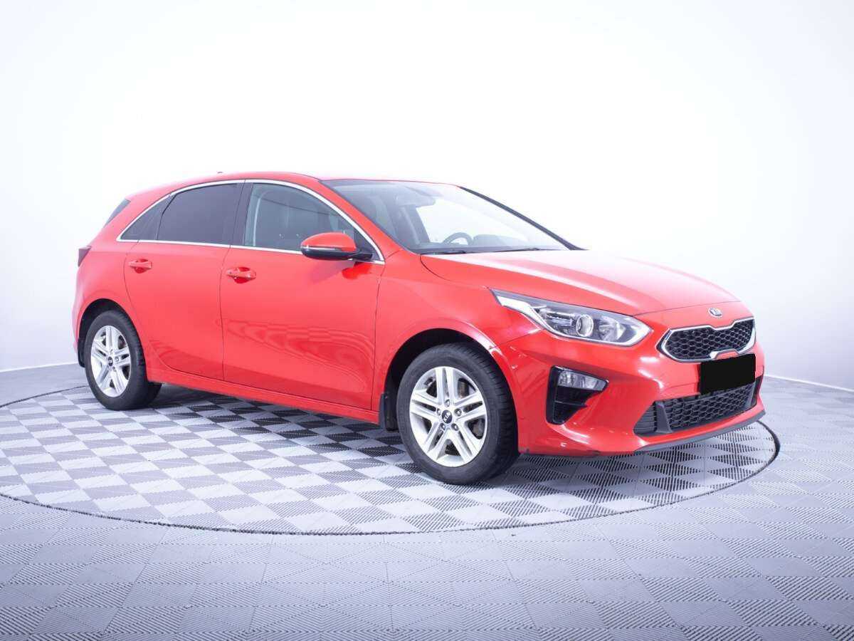 Kia Ceed 2020 года с пробегом. Фото: #2