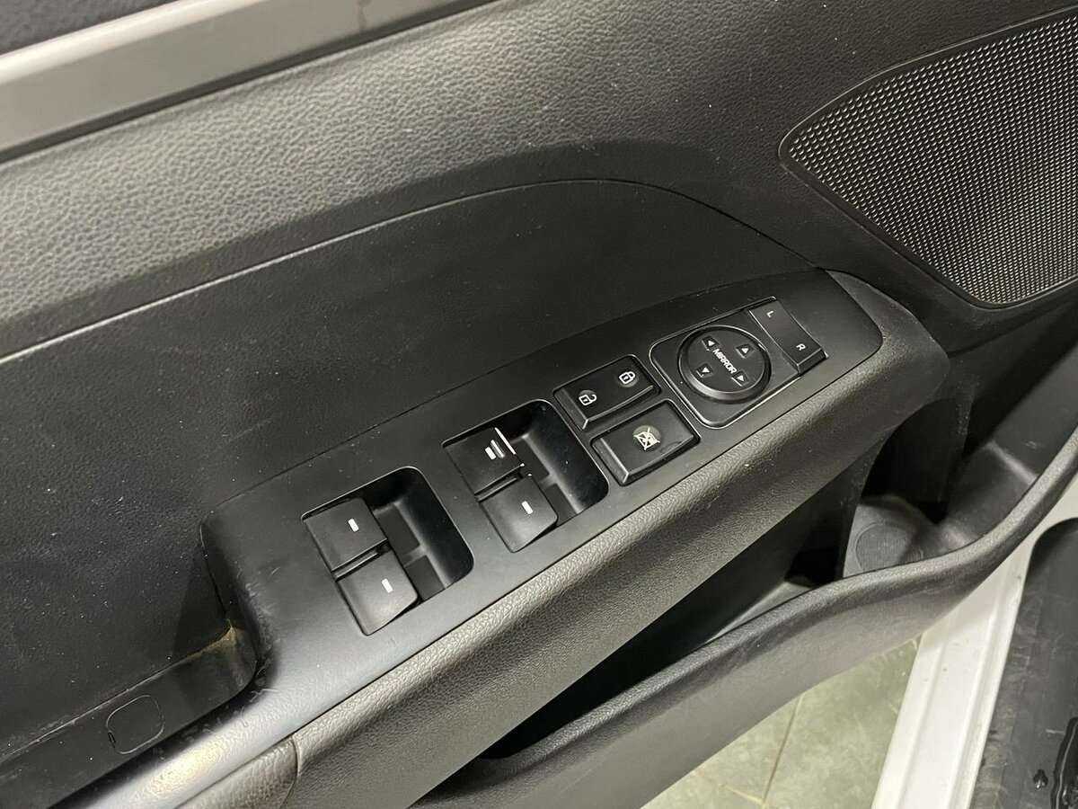 Hyundai Elantra 2016 года с пробегом. Фото: #10