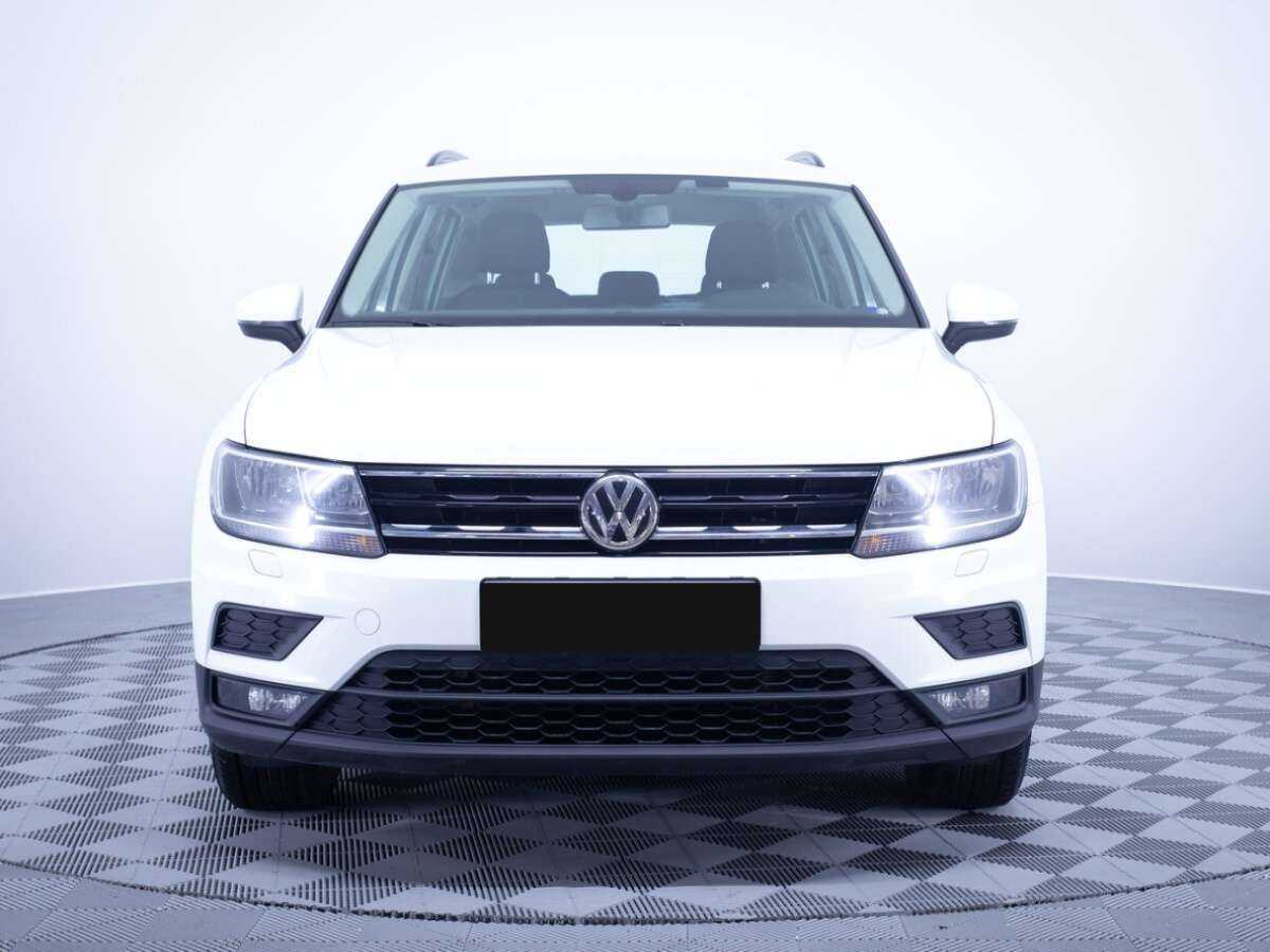 Volkswagen Tiguan 2018 года с пробегом. Фото: #1