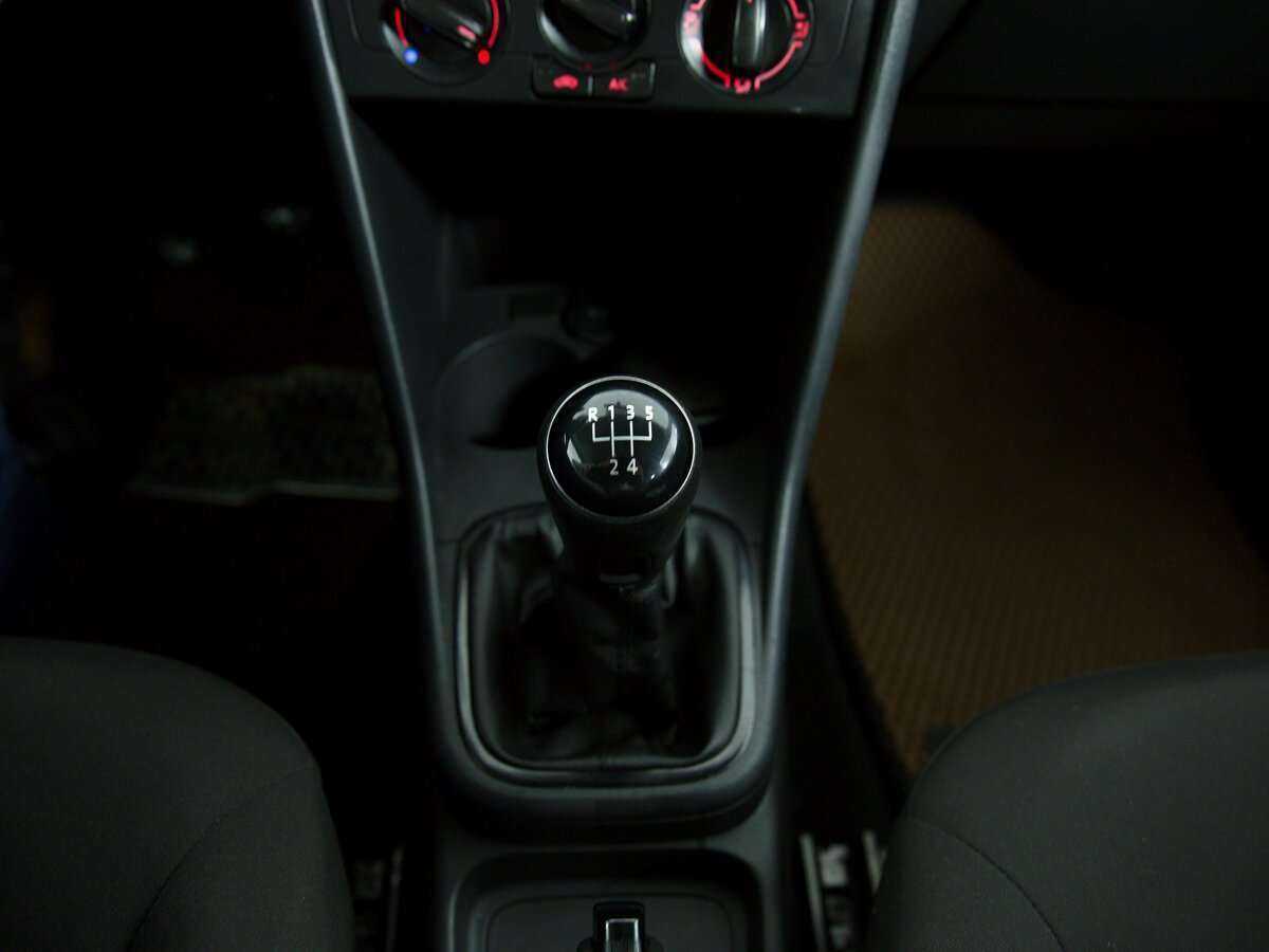 Б/У Фольксваген Поло 2019 года. Фото: #13