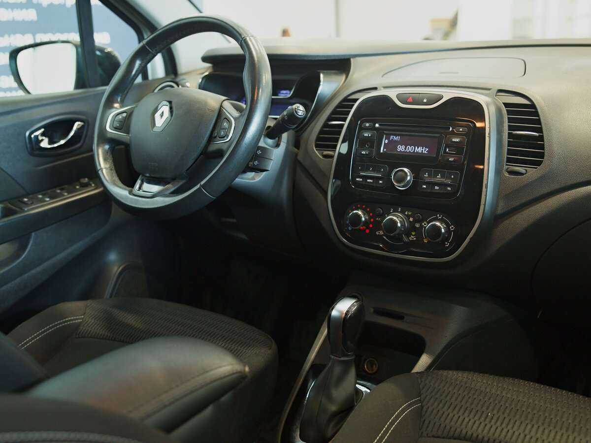 Renault Kaptur 2016 года с пробегом. Фото: #4