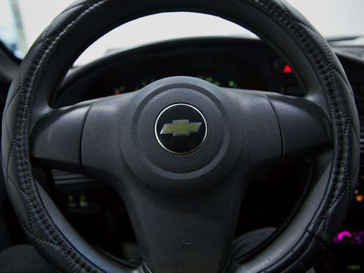 Chevrolet Niva 2017 года с пробегом. Фото: #9