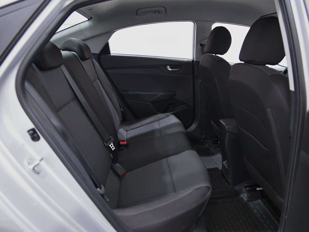 Hyundai Solaris 2021 года с пробегом. Фото: #4