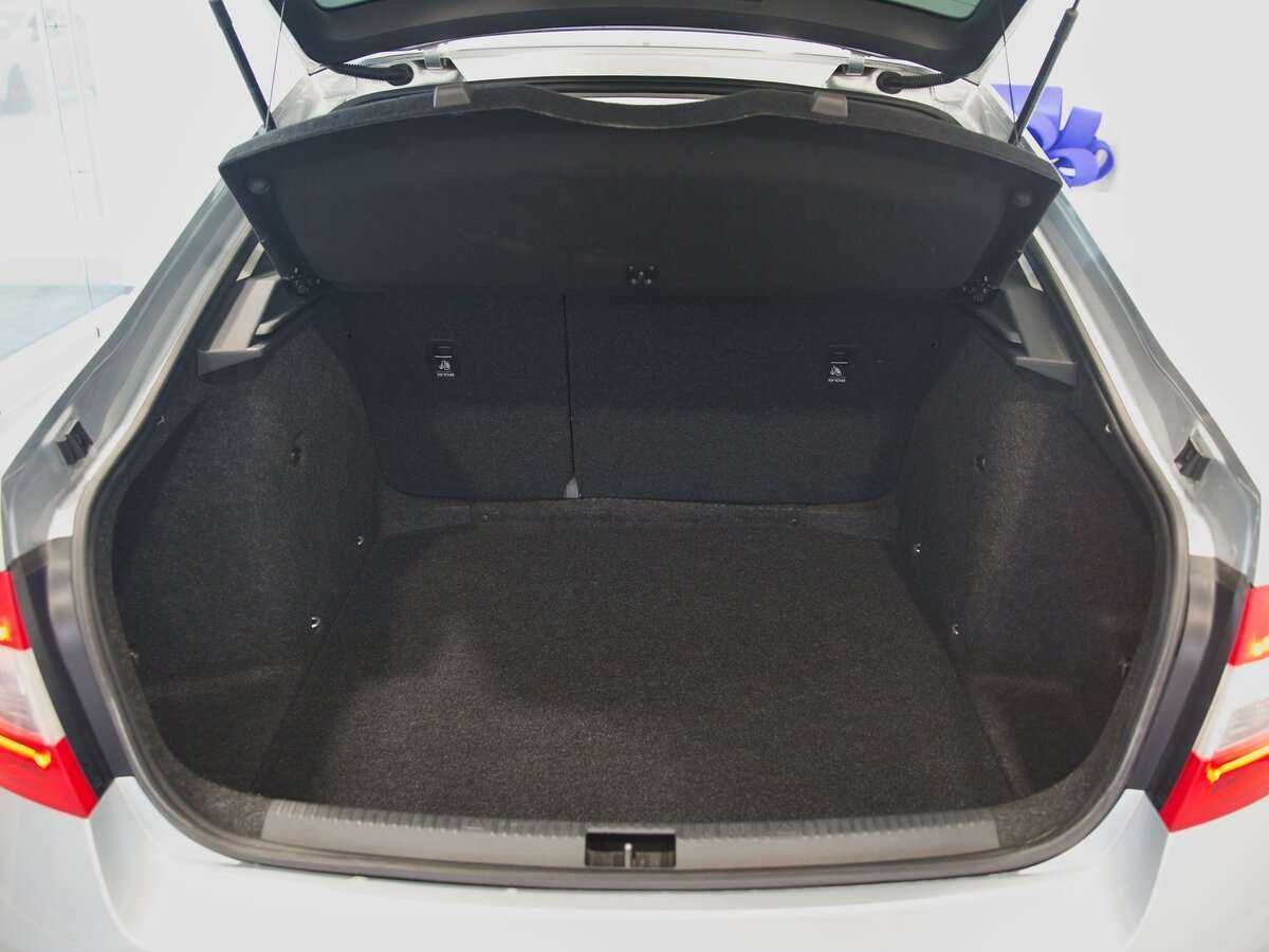 Skoda Octavia 2019 года с пробегом. Фото: #14