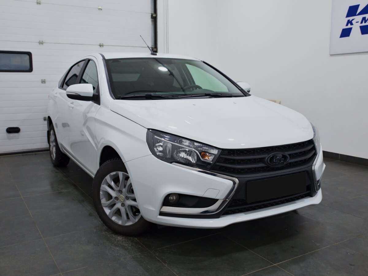 Lada (ВАЗ) Vesta 2022 года с пробегом. Фото: #2