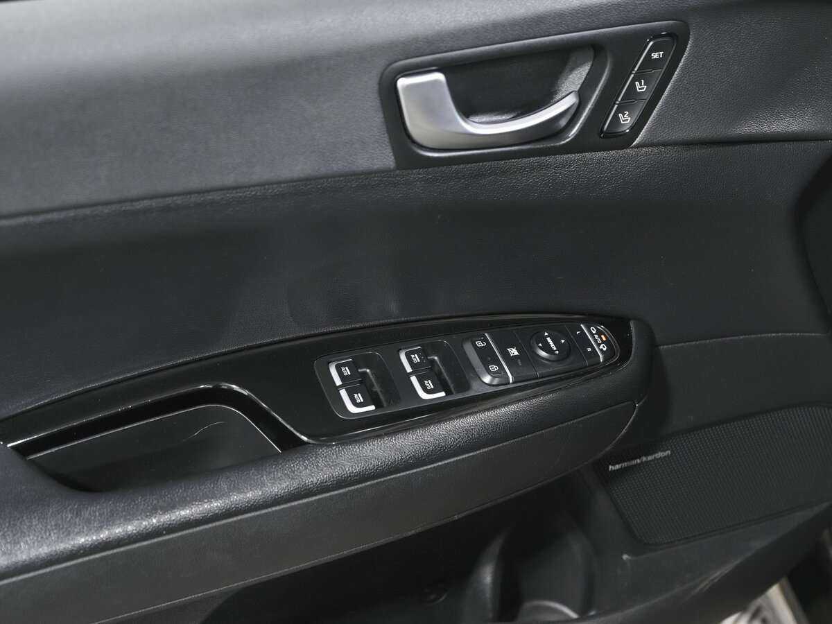 Kia Optima 2018 года с пробегом. Фото: #18