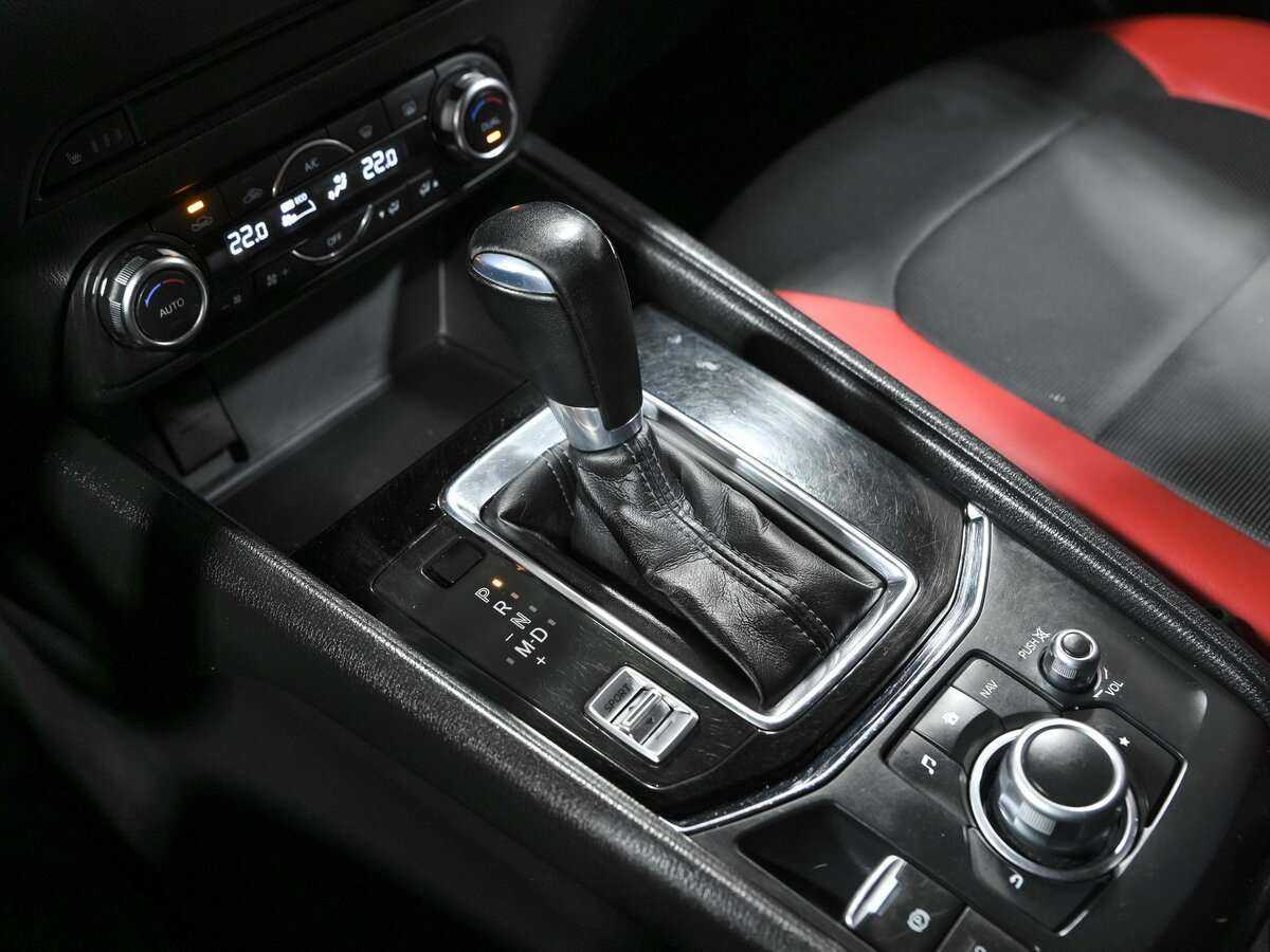 Б/У Мазда Ц-Икс-5 2017 года. Фото: #7