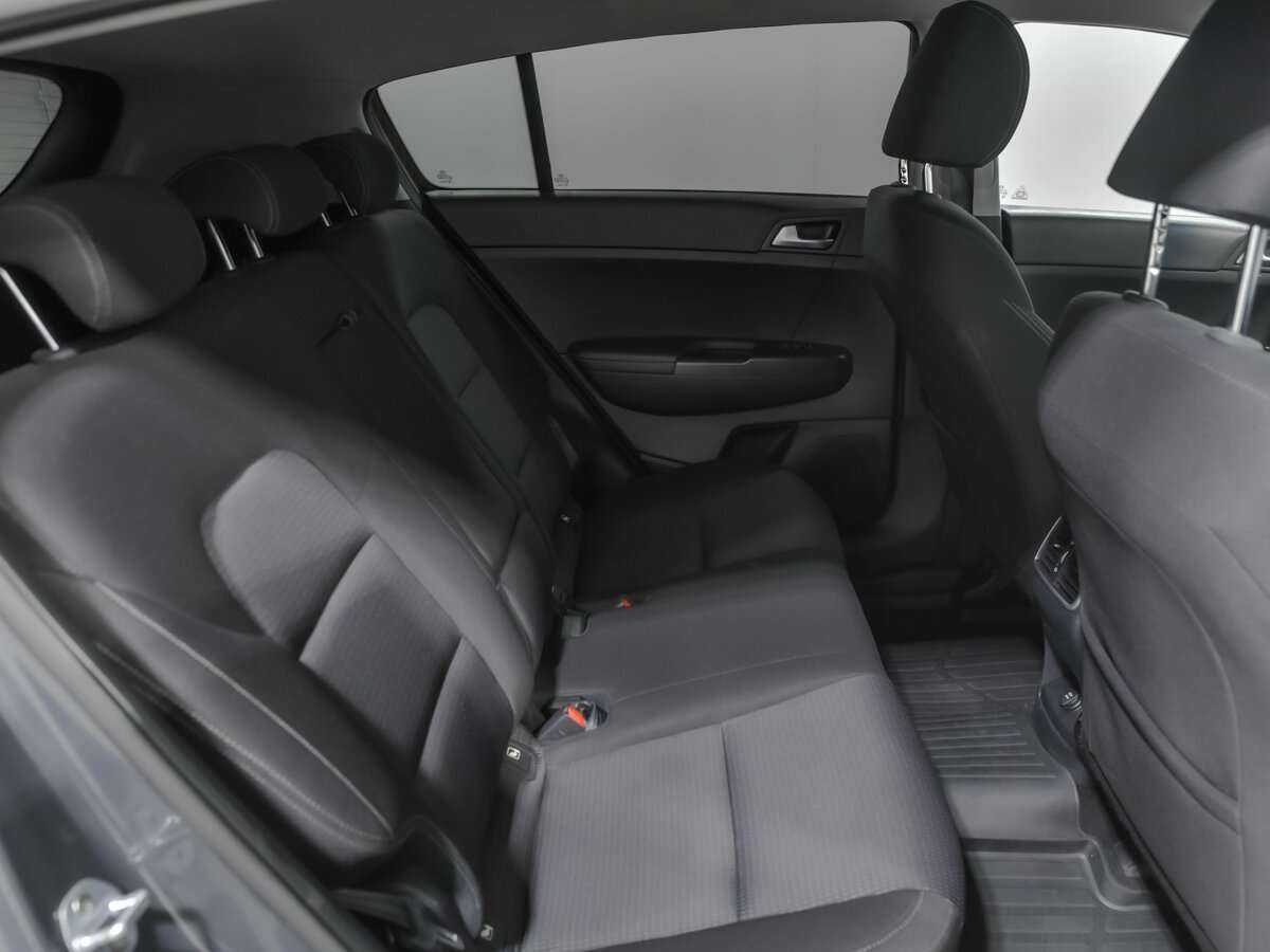 Б/У Киа Спортейдж 2018 года. Фото: #12