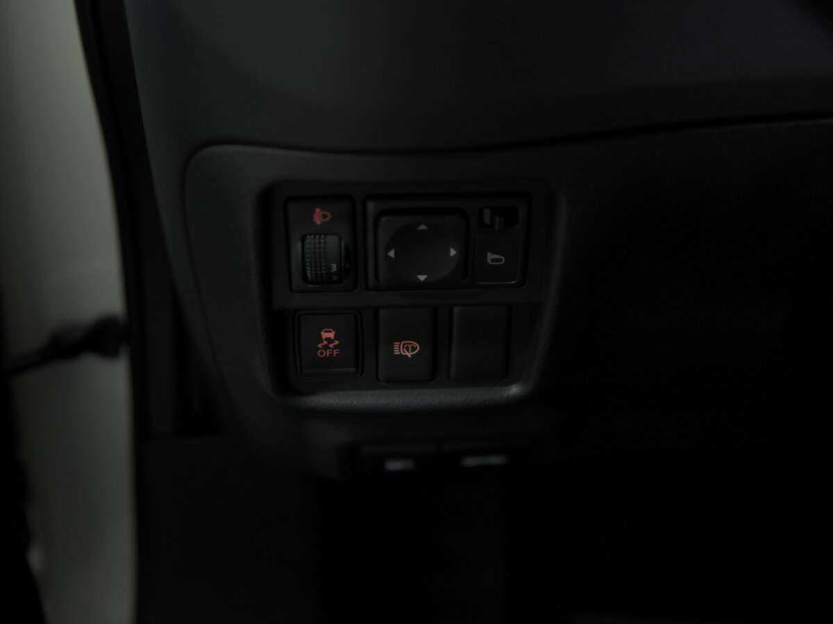 Nissan Juke 2014 года с пробегом. Фото: #12