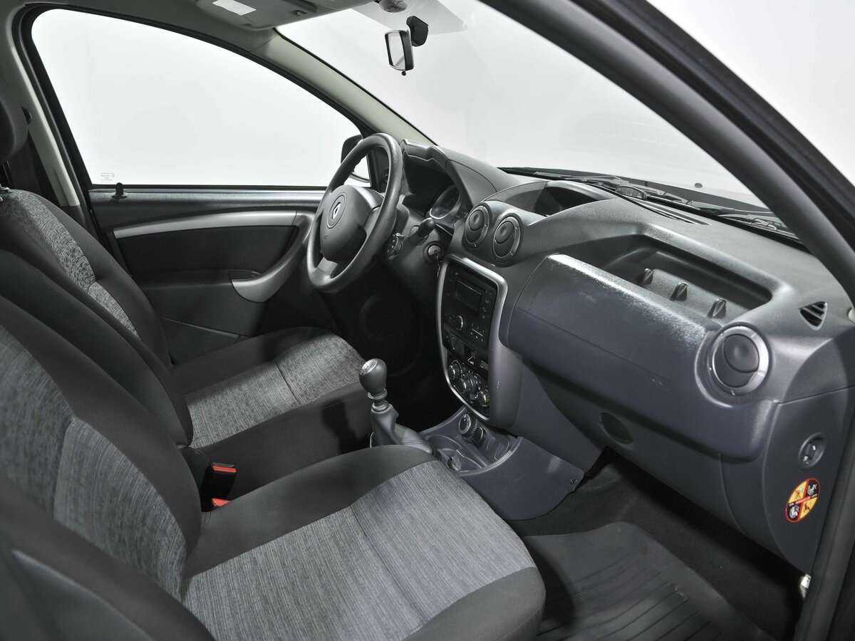 Б/У Рено Дастер 2014 года. Фото: #13