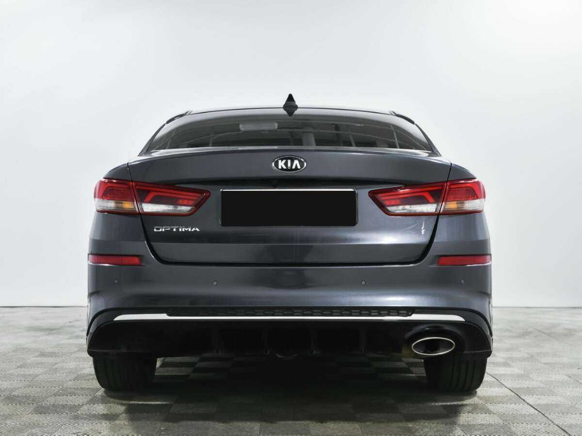 Б/У Киа Оптима 2018 года. Фото: #4