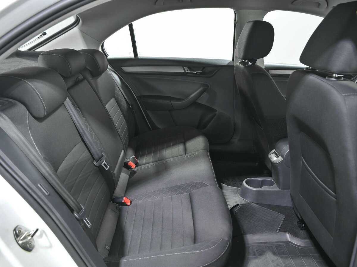 Skoda Rapid 2019 года с пробегом. Фото: #14