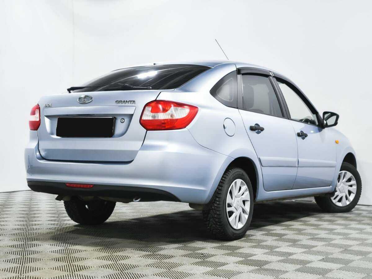 Б/У Лада (ВАЗ) Гранта 2015 года. Фото: #3