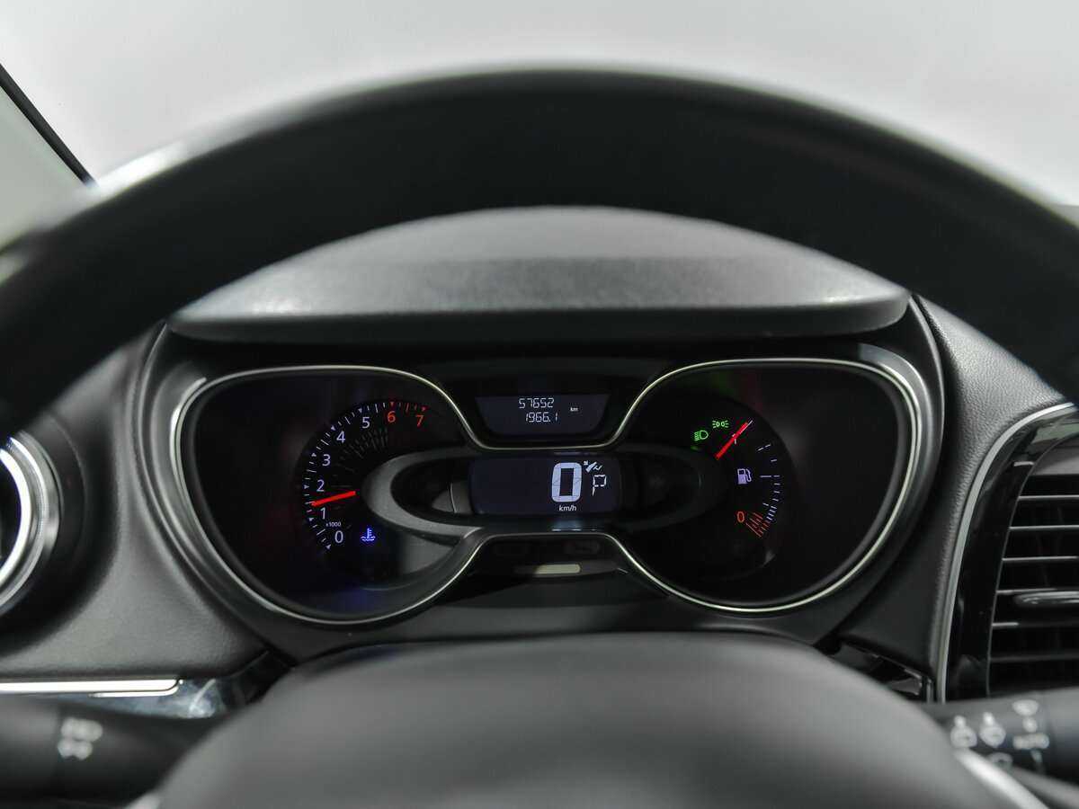 Б/У Рено Каптюр 2020 года. Фото: #6