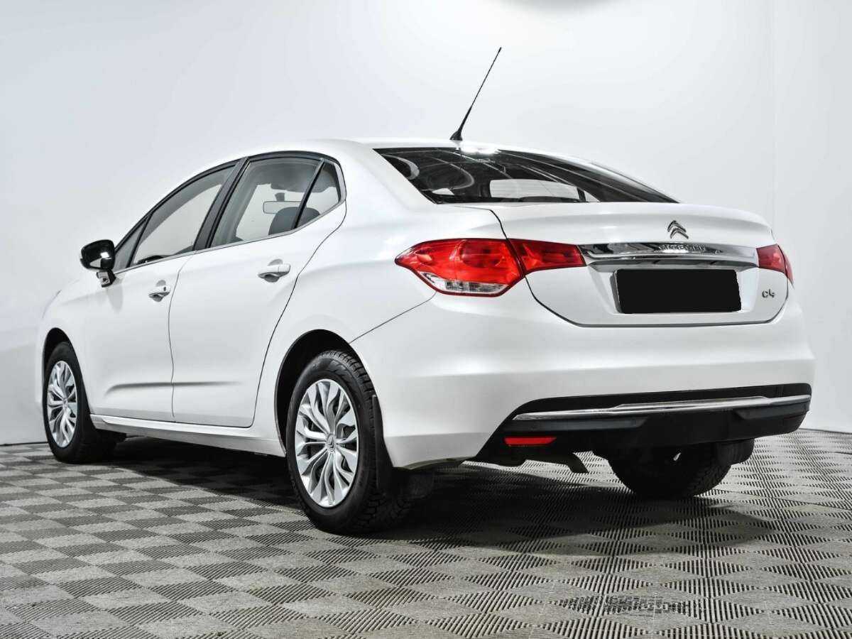 Б/У Ситроен Ц4 2016 года. Фото: #5