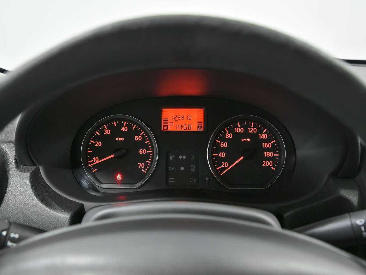 Nissan Almera 2018 года с пробегом. Фото: #7