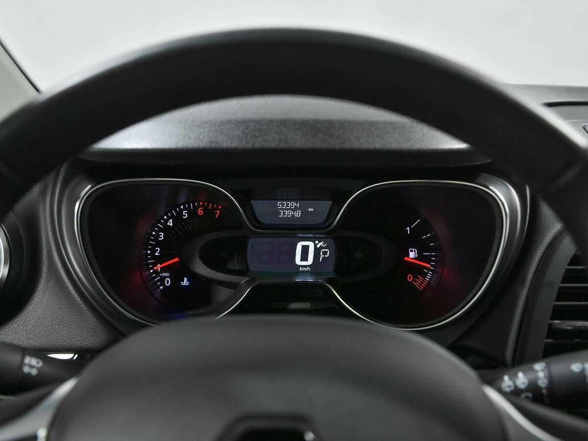 Б/У Рено Каптюр 2021 года. Фото: #7