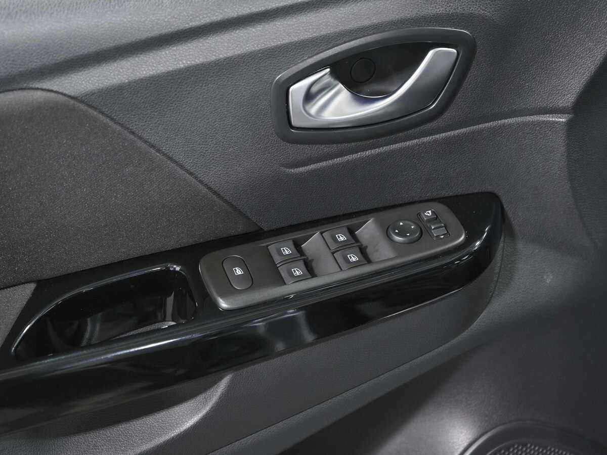 Б/У Рено Каптюр 2021 года. Фото: #12