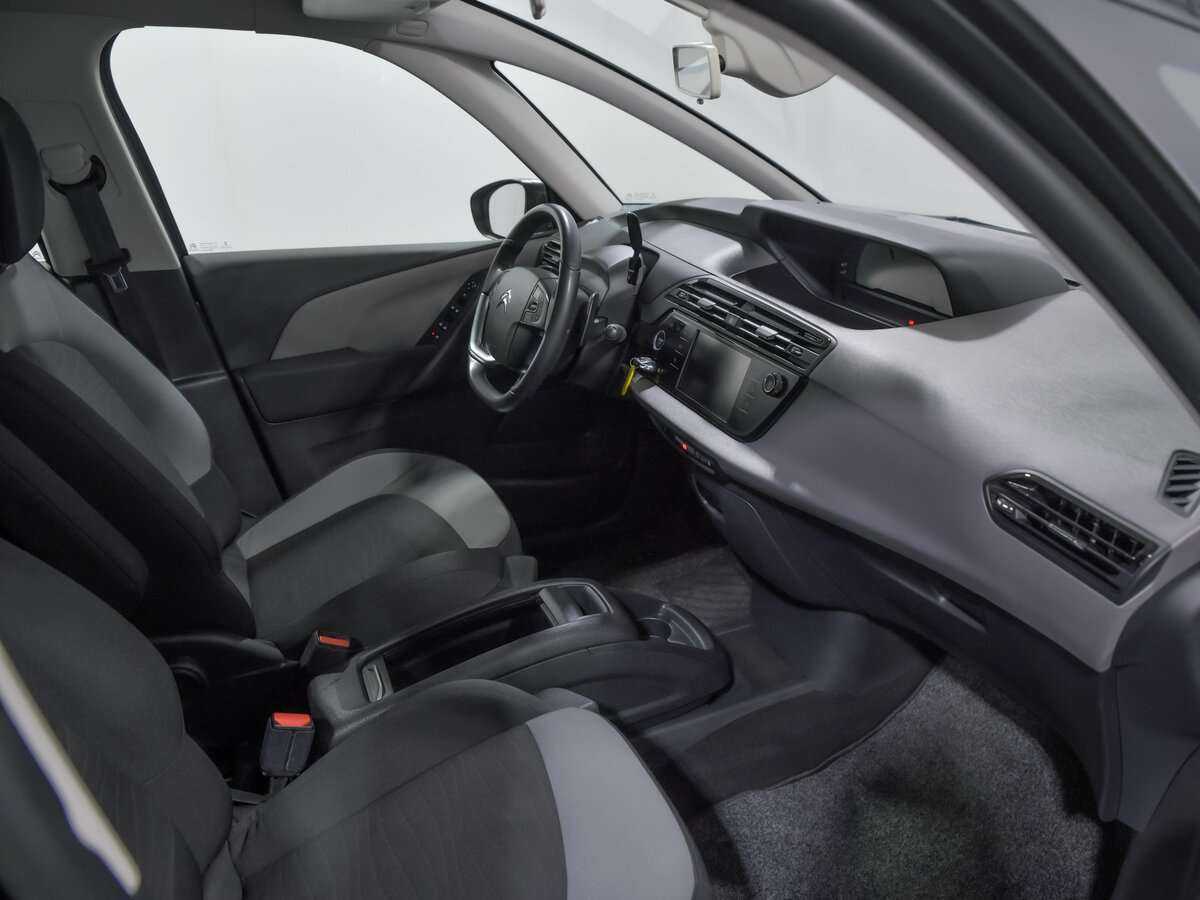 Б/У Ситроен Ц4 Пикассо 2014 года. Фото: #13