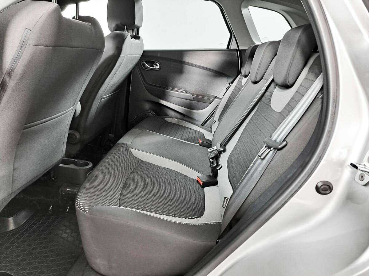 Б/У Рено Каптюр 2019 года. Фото: #7