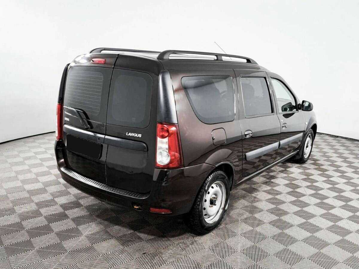 Б/У Лада (ВАЗ) Ларгус 2019 года. Фото: #4