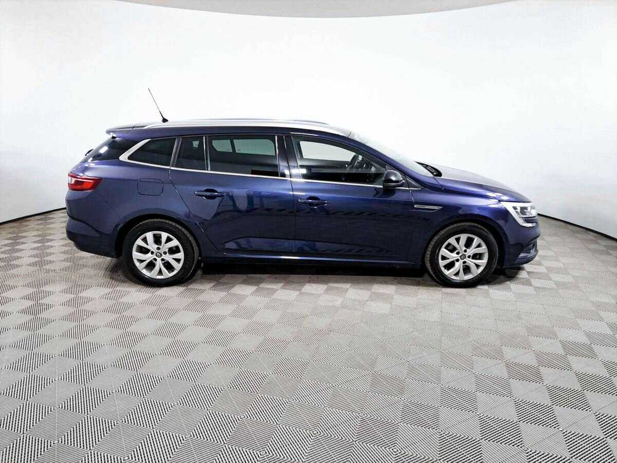 Renault Megane 2019 года с пробегом. Фото: #3