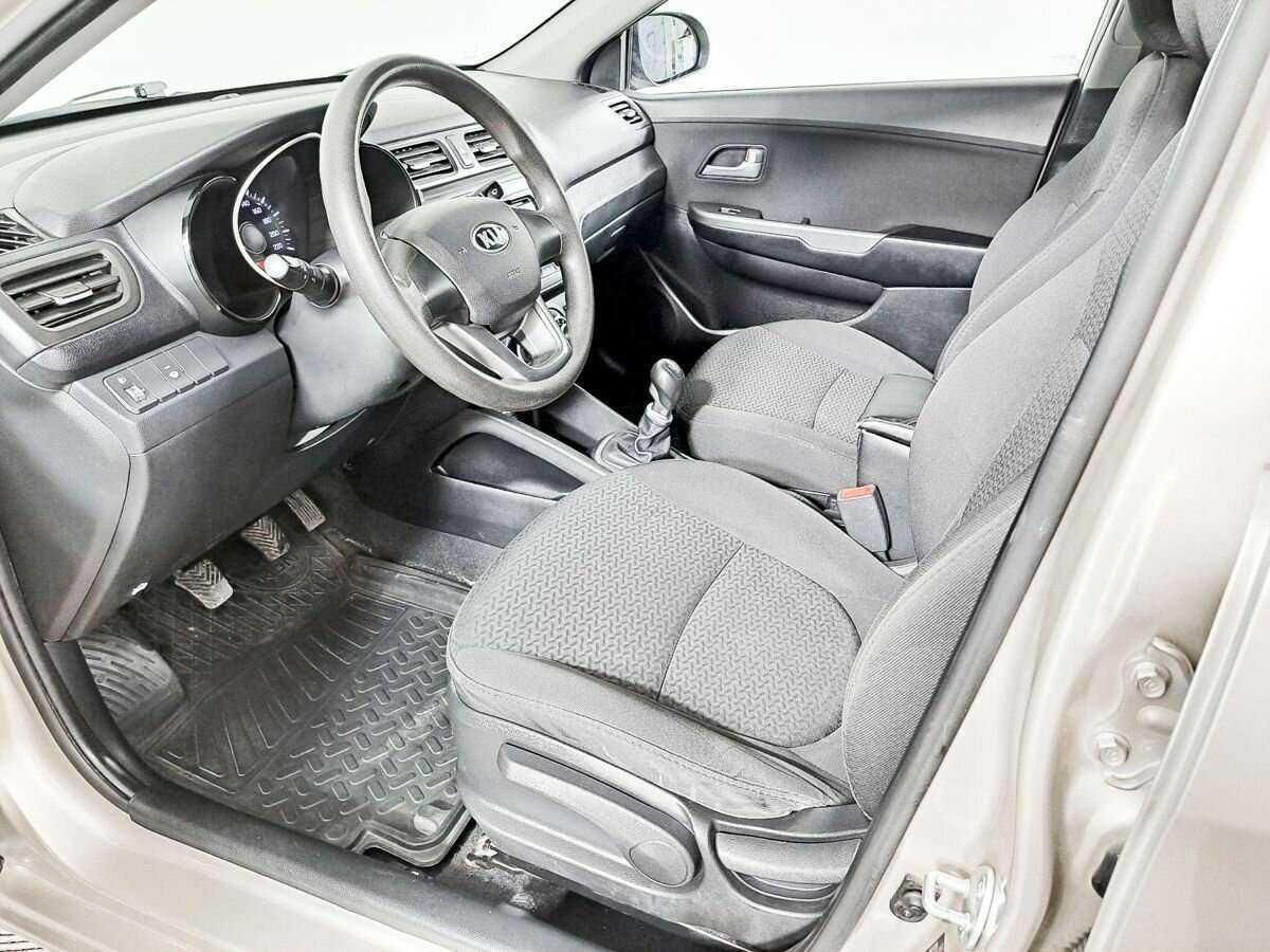 Б/У Киа Рио 2013 года. Фото: #13