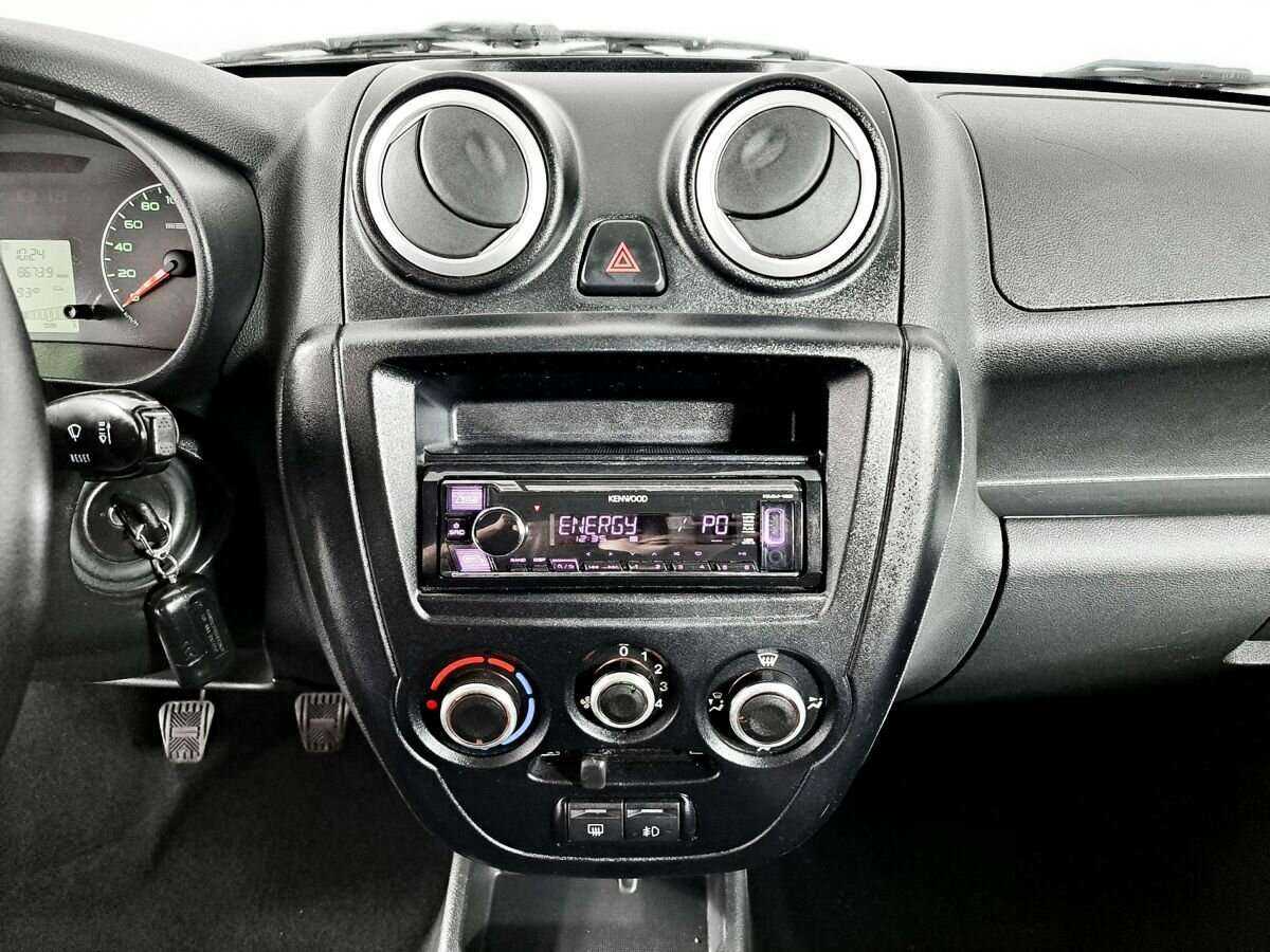 Б/У Лада (ВАЗ) Гранта 2016 года. Фото: #12