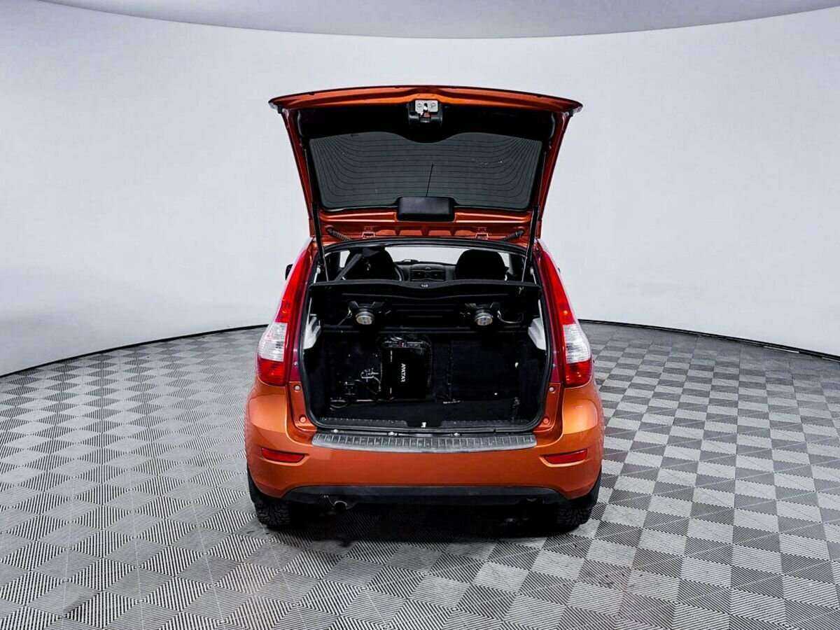 Б/У Лада (ВАЗ) Калина 2013 года. Фото: #9