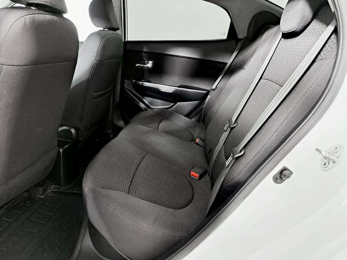 Б/У Киа Рио 2013 года. Фото: #11