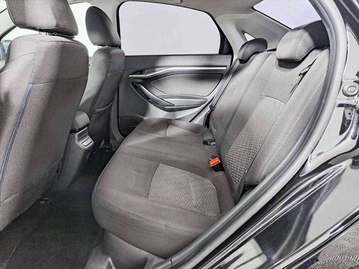 Б/У Лада (ВАЗ) Веста 2021 года. Фото: #7