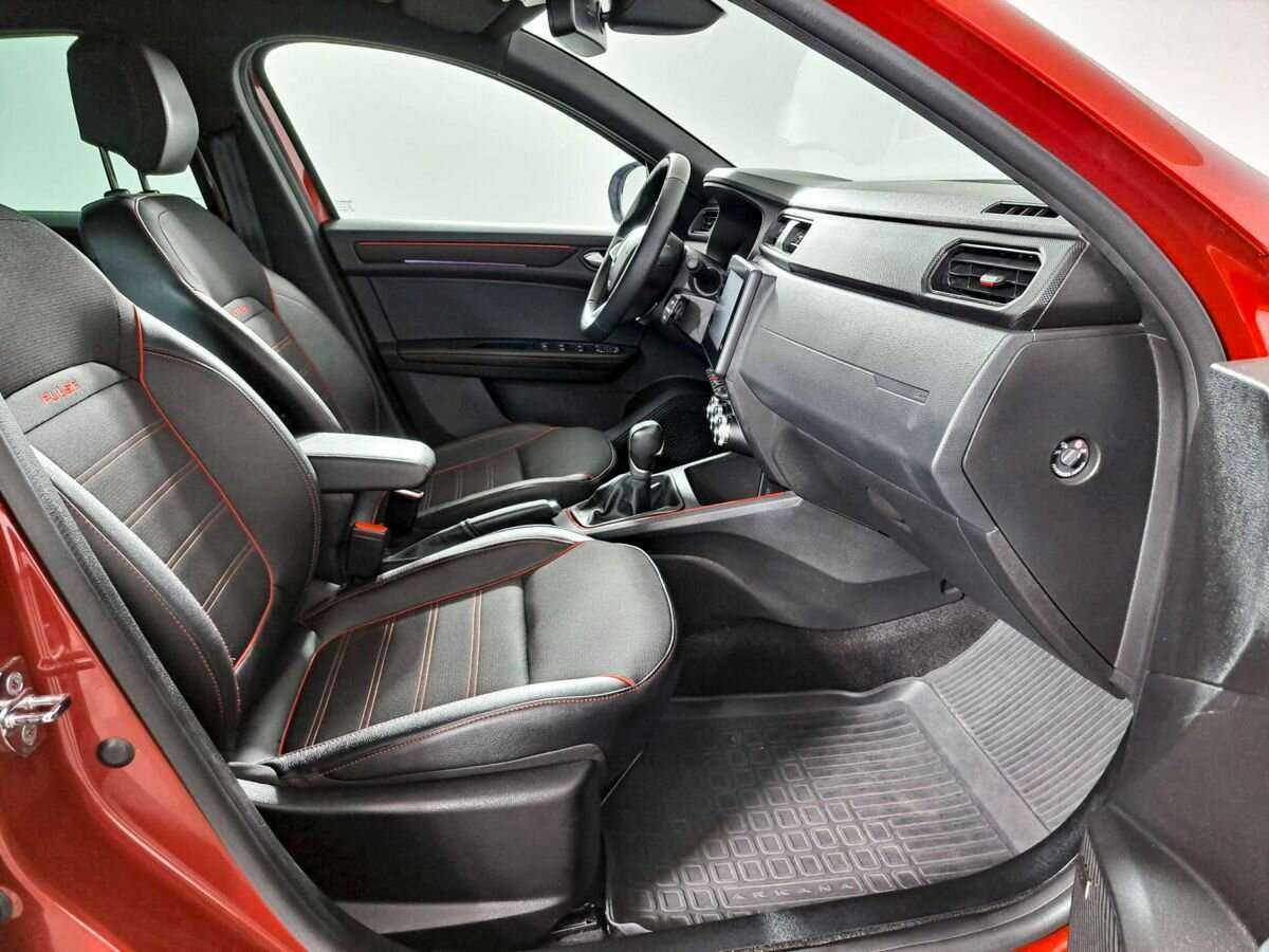 Б/У Рено Аркана 2021 года. Фото: #8