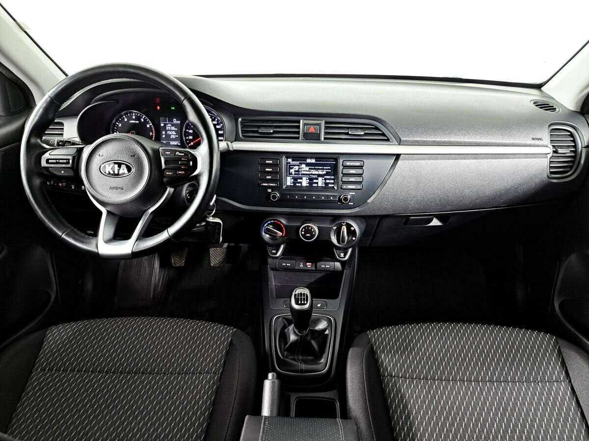 Б/У Киа Рио 2018 года. Фото: #11