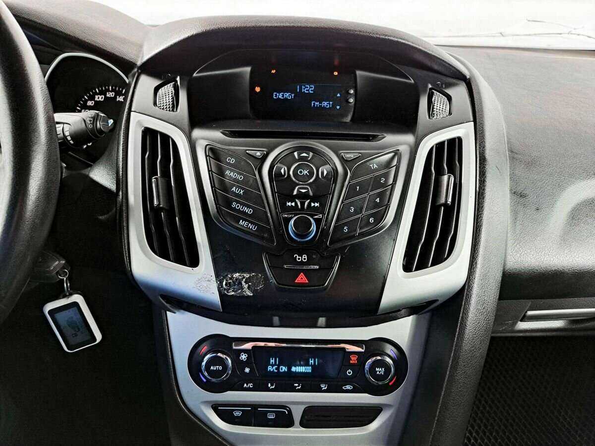 Ford Focus 2012 года с пробегом. Фото: #12