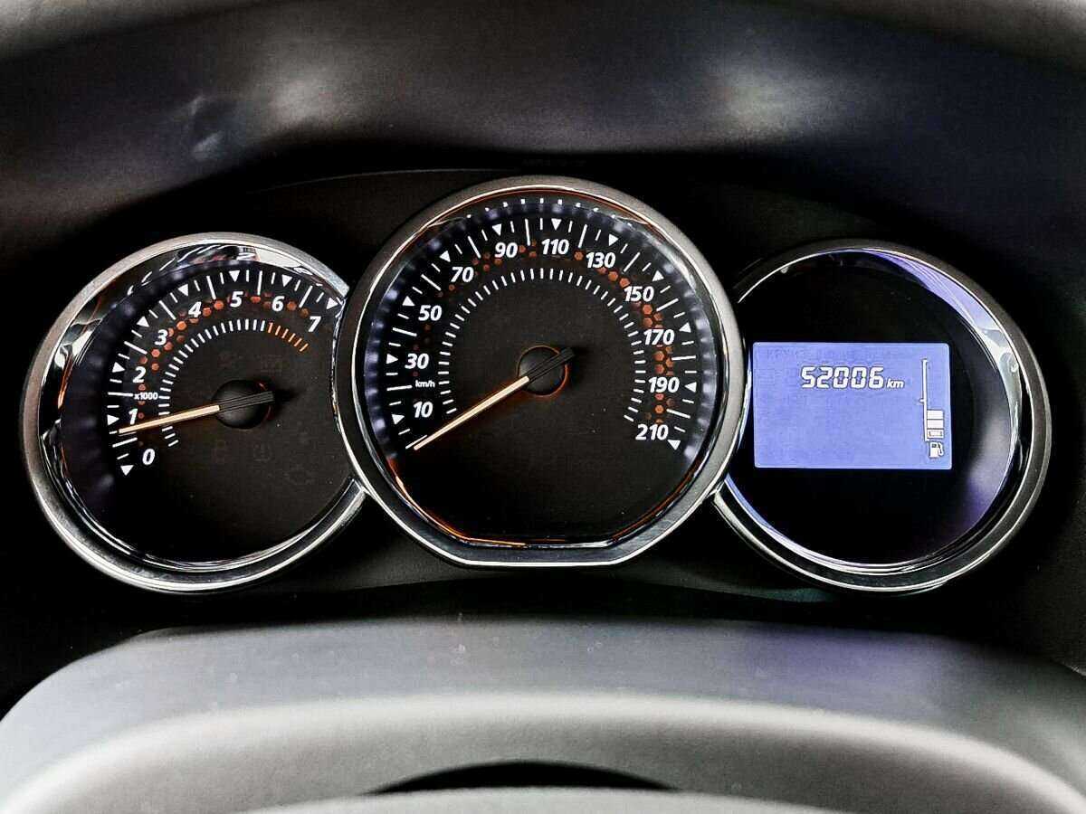 Б/У Рено Сандеро 2018 года. Фото: #10